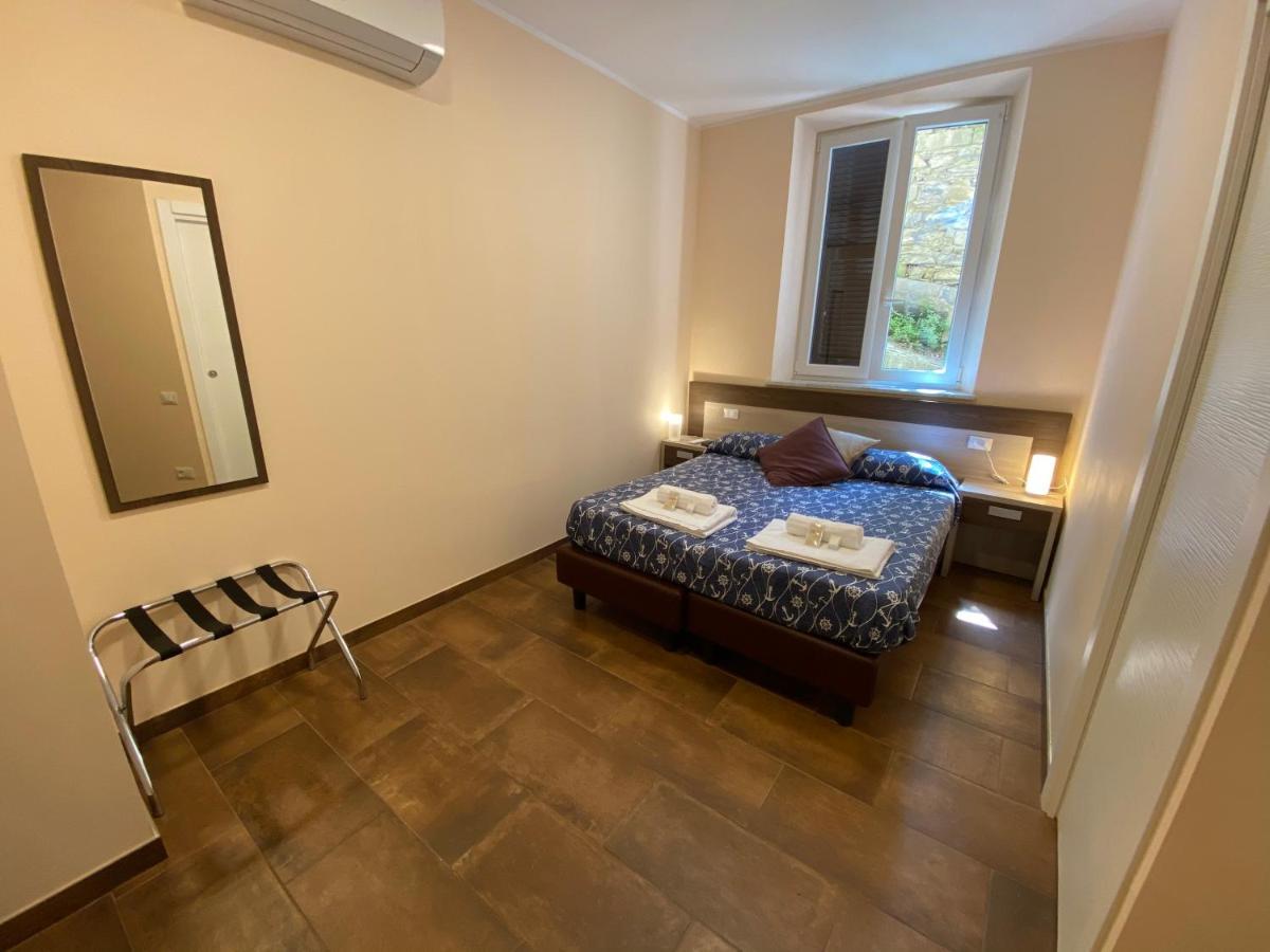 Good Night Moon Hotel La Spezia Exterior foto